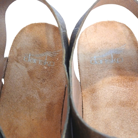 DANSKO Vera Gold Metallic Leather Low Wedge Comfort Sandals size 6.5-7 - Picture 5 of 11